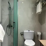 H La