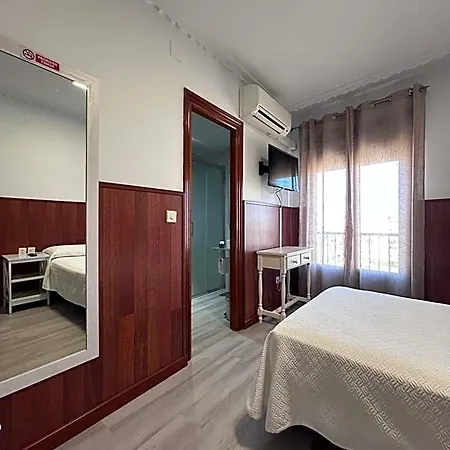 Hotell H La Brozas